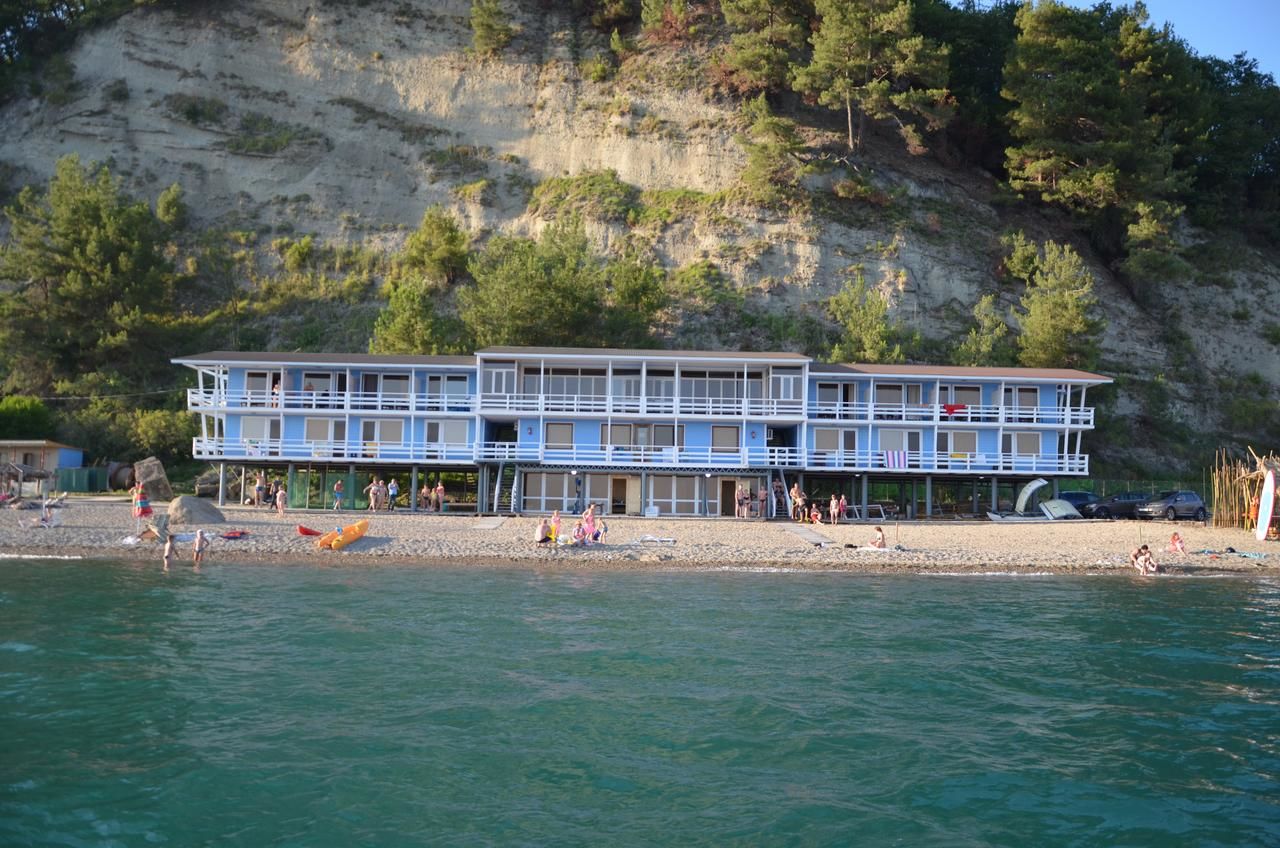 Отель Captain Black Hotel Пицунда-26